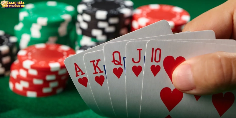 Người chơi cần hiểu thuật ngữ để kiểm soát ván bài hiệu quả